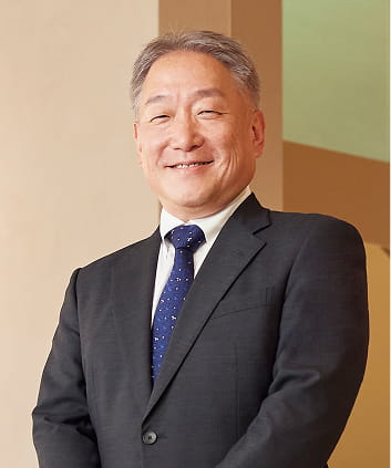 亀田 浩樹 氏
